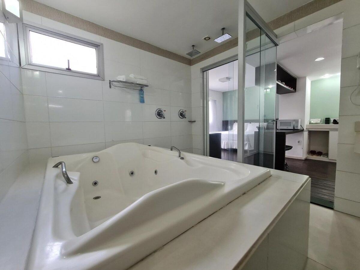 Flat Com Jacuzzi Na Lagoa Da Pampulha Belo Horizonte Exterior photo